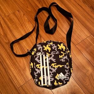 Adidas Black/Gray/Yellow Camo Crossbody Bag